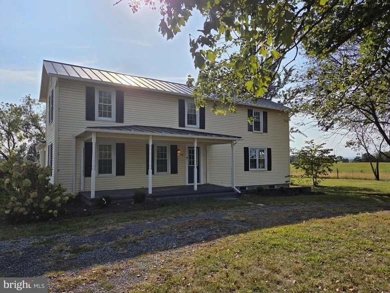 Primary Photo - 968 Double Church Rd