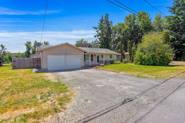 Foto del edificio - Well kept 3 bed, 1 bath in NE Salem