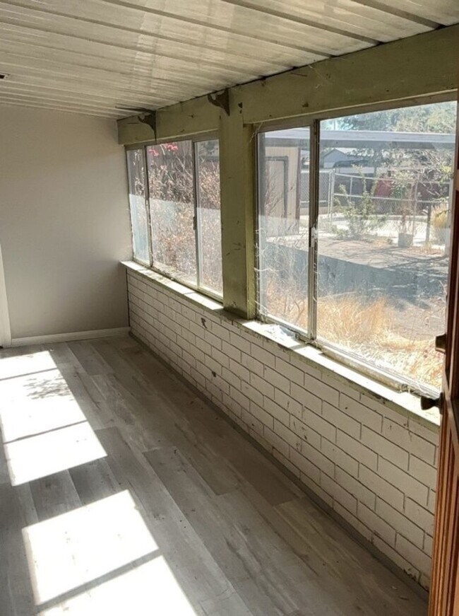 Foto del edificio - Inviting 3-Bedroom, 2-Bath Manufactured Ho...