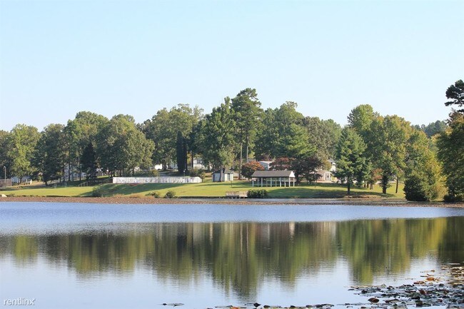 Foto del edificio - 5418 Country Club Rd