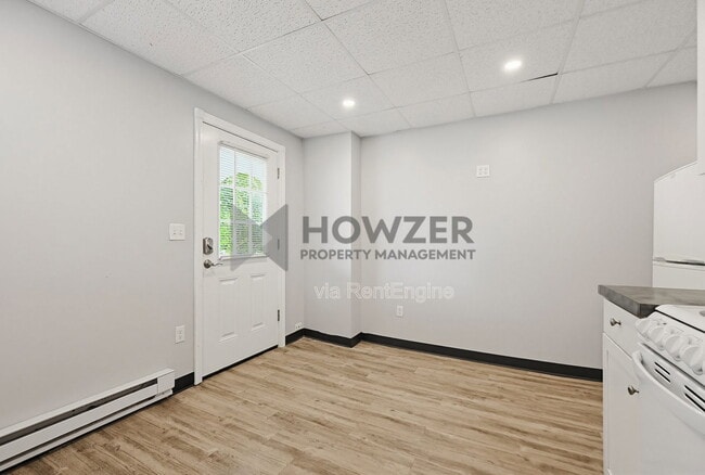Building Photo - 127 Park St
