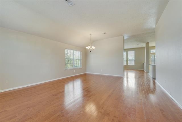 Building Photo - 2100 Pecan Creek Dr