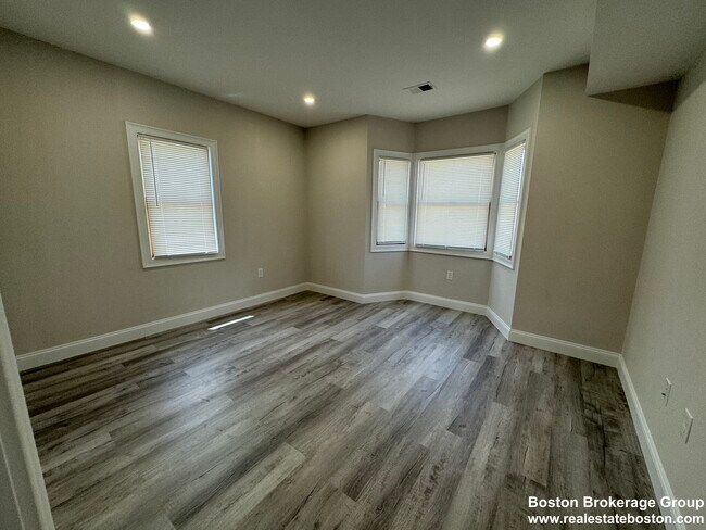 Foto del edificio - 167 Sydney St