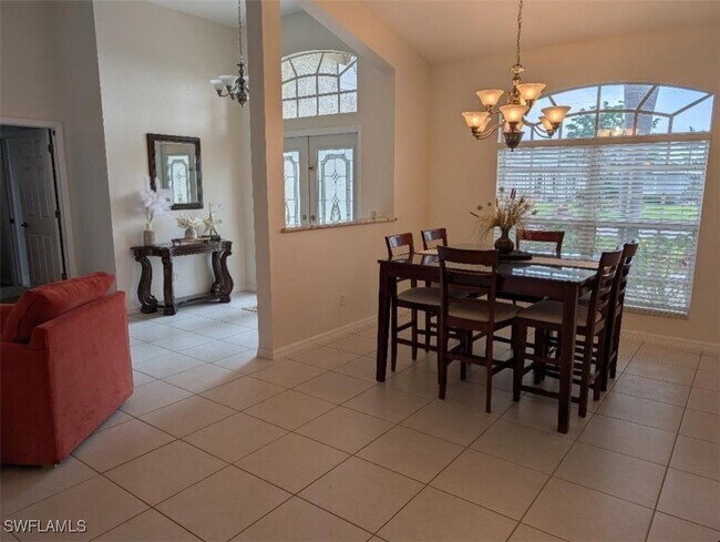 Foto del edificio - 5008 SW 9th Pl