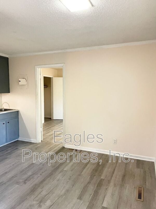 Building Photo - 2803 Warrick Cir