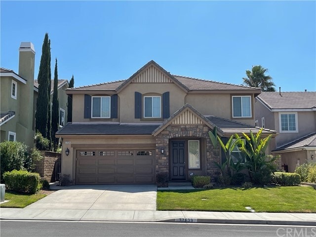 Building Photo - 37639 Botanica Pl