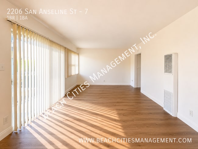 Building Photo - 2206 San Anseline Ave