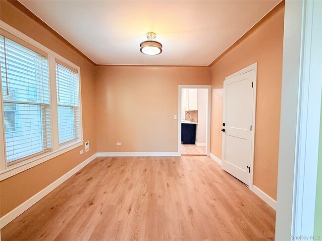 Building Photo - 59-85 57th Dr