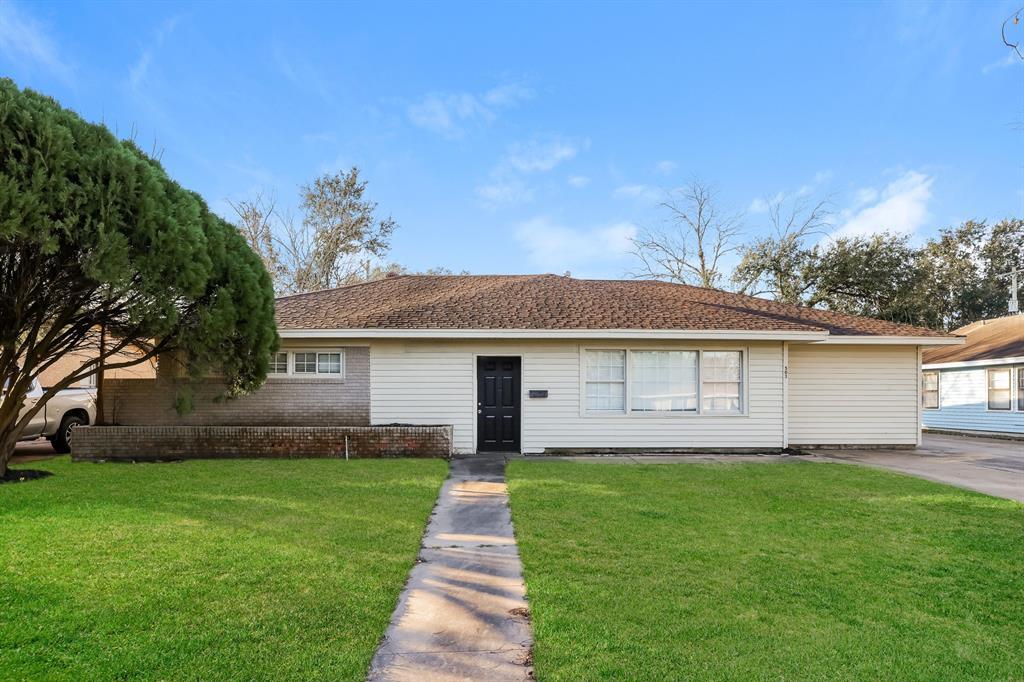 Foto principal - 503 23rd St N
