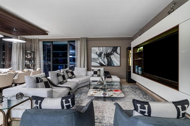 Foto del edificio - 88 SW 7th St