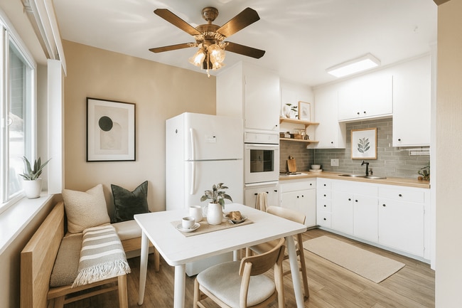 Foto del edificio - Royal Palms Apartments