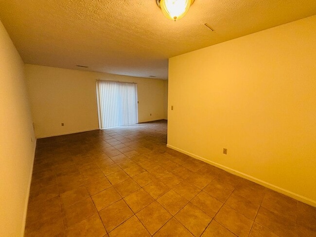 Building Photo - 1710 Emerald St