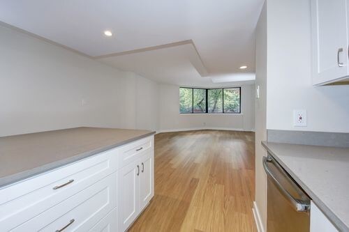 Foto del edificio - 1200 S St NW