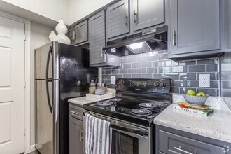 Building Photo - 9835 Windmill Lakes Blvd