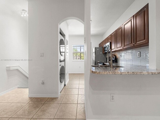 Foto del edificio - 5630 NW 114th Path