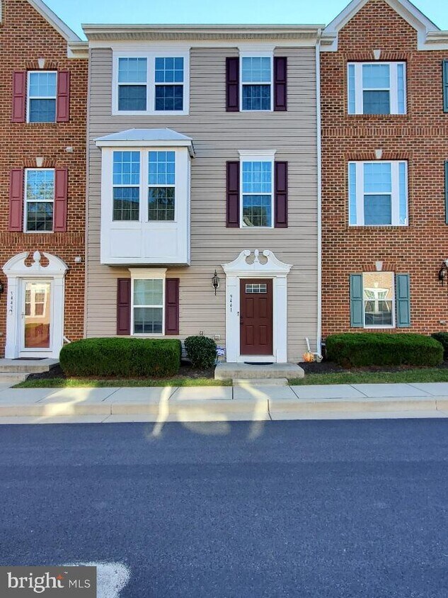 9441 Paragon Ct, Owings Mills, MD 21117 Townhouse for Rent in Owings