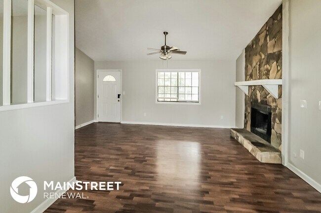 Foto del edificio - 3691 Quail Hollow Trail