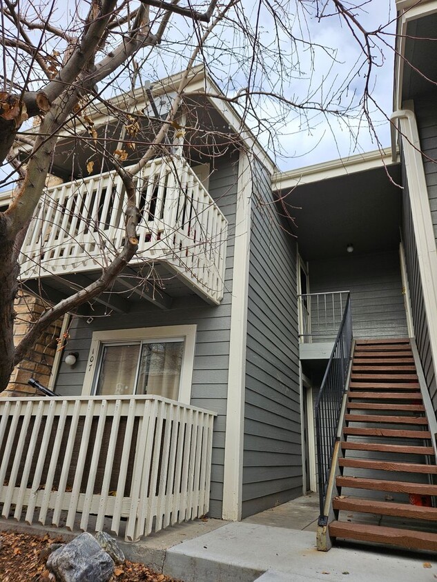 Primary Photo - Brandychase at Eastmoor Park 2 Bed 2 Bath ...