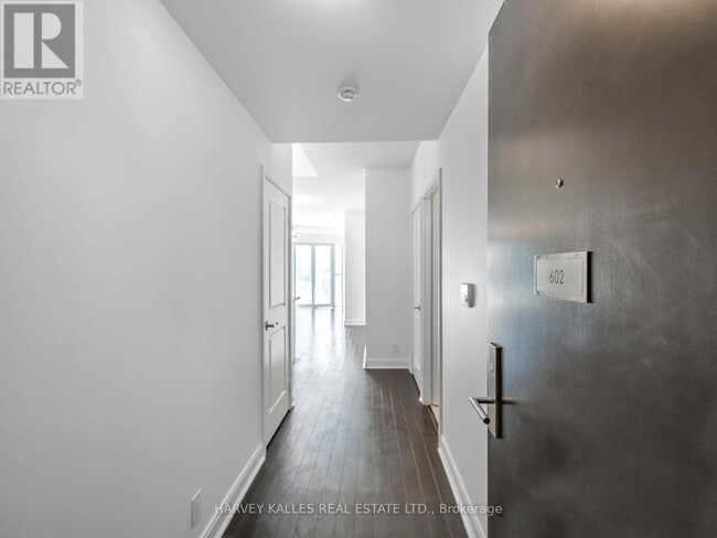 Building Photo - 60-660 Absolute Ave