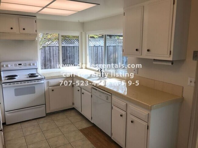 Foto del edificio - 2595 Brookhaven Dr