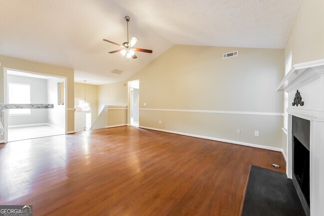 Building Photo - 2777 Cedar Tree Ln