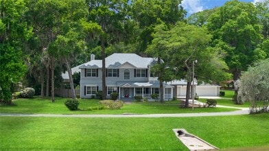 Building Photo - 1628 SE 29th Terrace Building Photo - 1628 SE 29th Terrace