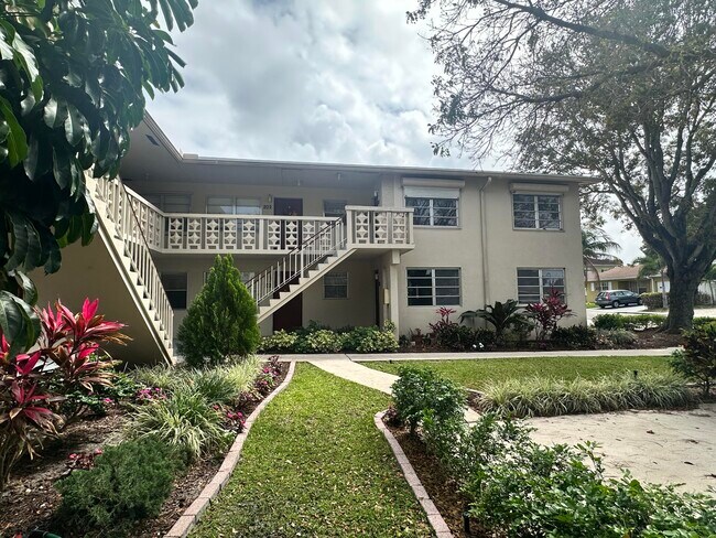 Foto del edificio - 606 C St