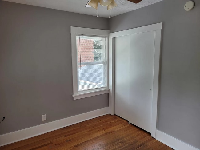 Building Photo - 802 N 48th St