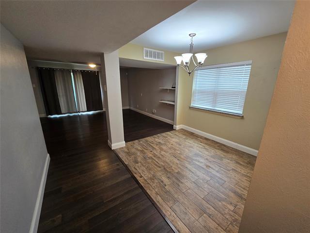 Building Photo - 1630 Dell Oak Dr