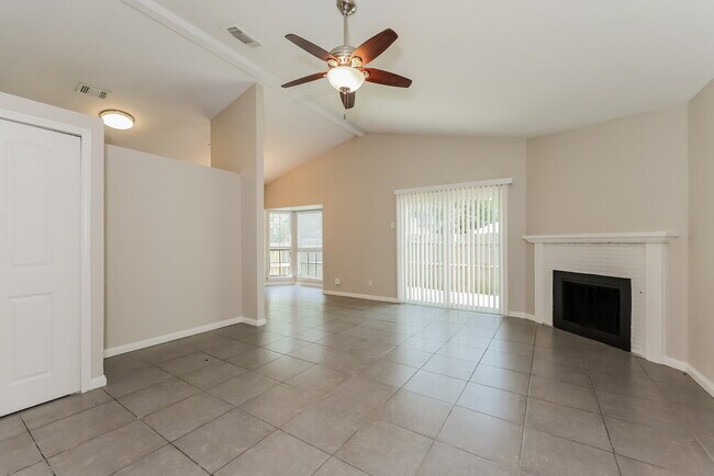 Building Photo - 2811 Galemeadow Dr