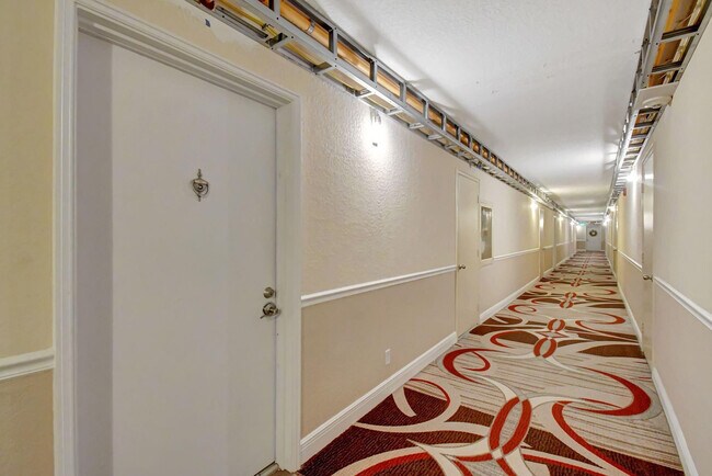 Foto del edificio - 531 N Ocean Blvd