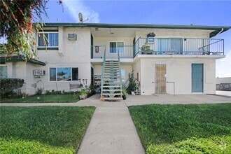 Building Photo - 8711 Lomita Dr