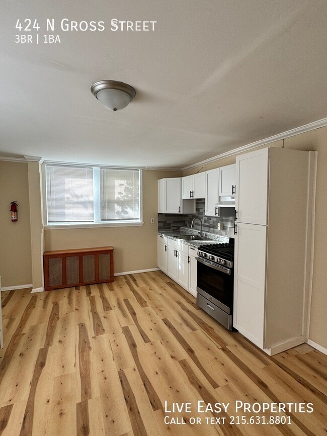 Building Photo - 424 N Gross St