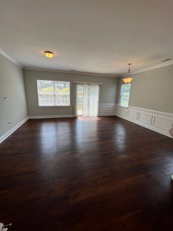 Foto del edificio - 3690 Aldeburgh Rd SW