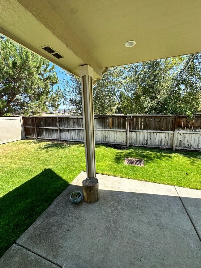 Foto del edificio - Spacious home close to CWU!