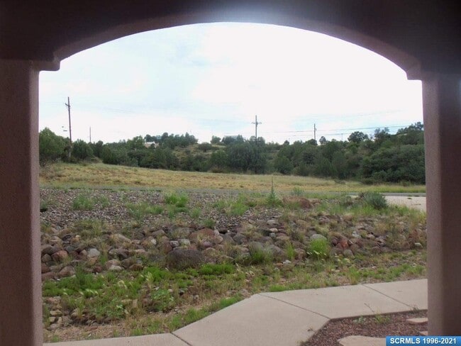 Building Photo - 4761 Grandview Rd