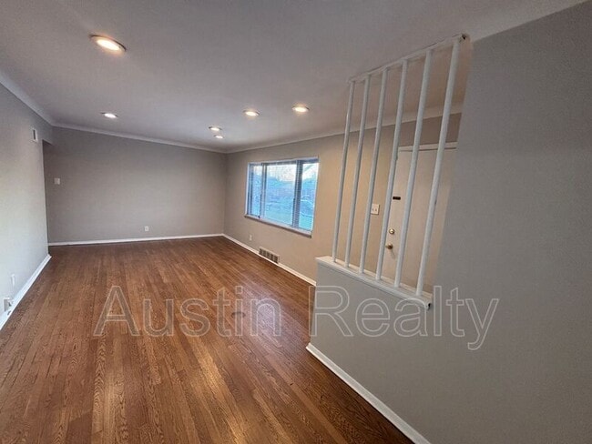 Building Photo - 1158 Brightling Dr