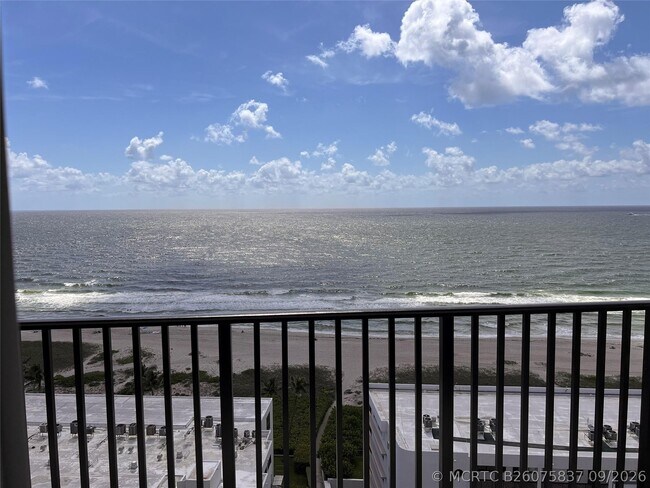 Foto del edificio - 531 N Ocean Blvd
