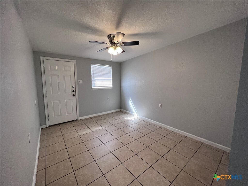 Foto del edificio - 1007 Hackberry St