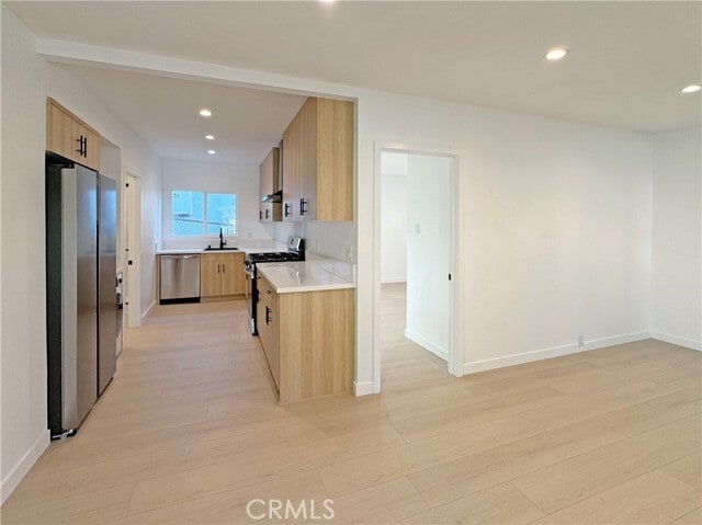 Foto del edificio - 800 Rosemont Ave