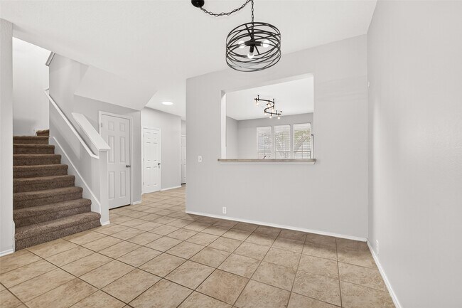 Foto del edificio - 16855 Mammoth Springs Dr