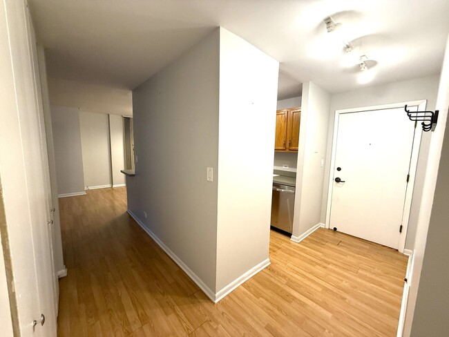 Foto del edificio - 5810 Oakwood Dr