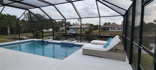 Foto del edificio - 4 Cardwell Ct
