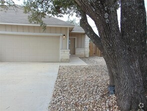 Building Photo - 104 Liberty Pl Cove