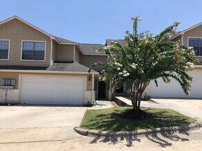 Building Photo - 122 Bolero Way