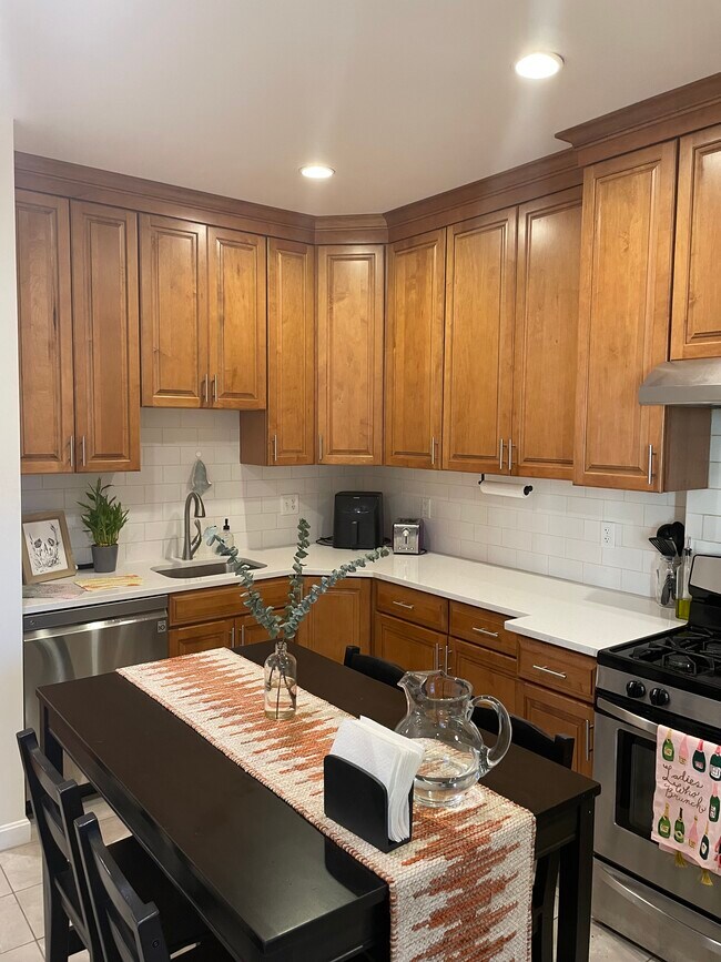 Foto del edificio - 46 Prescott St