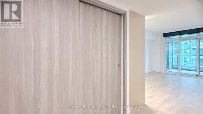 Photo du bâtiment - 1 Concord Cityplace Wy