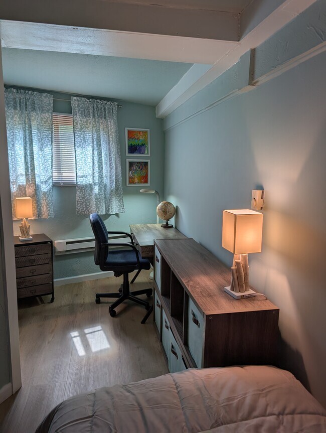 Foto del edificio - 12067 Gearhart Rd