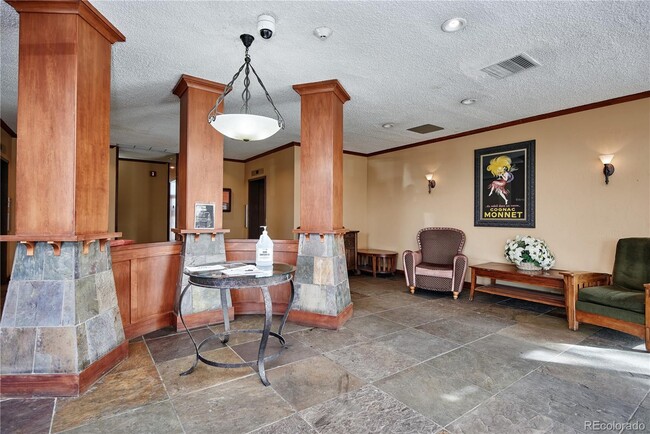 Building Photo - 2225 Buchtel Blvd