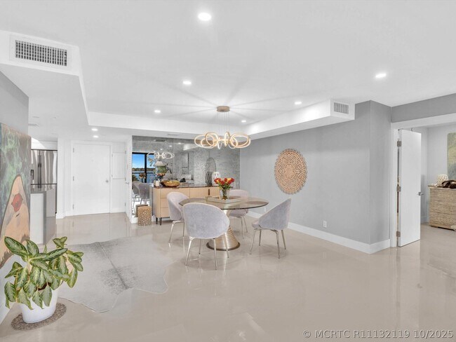 Foto del edificio - 3440 S Ocean Blvd